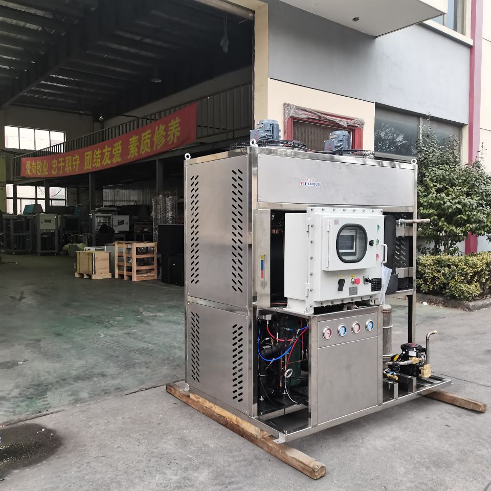 -70度石油行業(yè)用復疊制冷機組