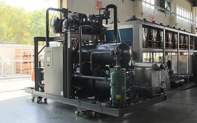 制藥業(yè)用水冷螺桿復疊式低溫冷水機組