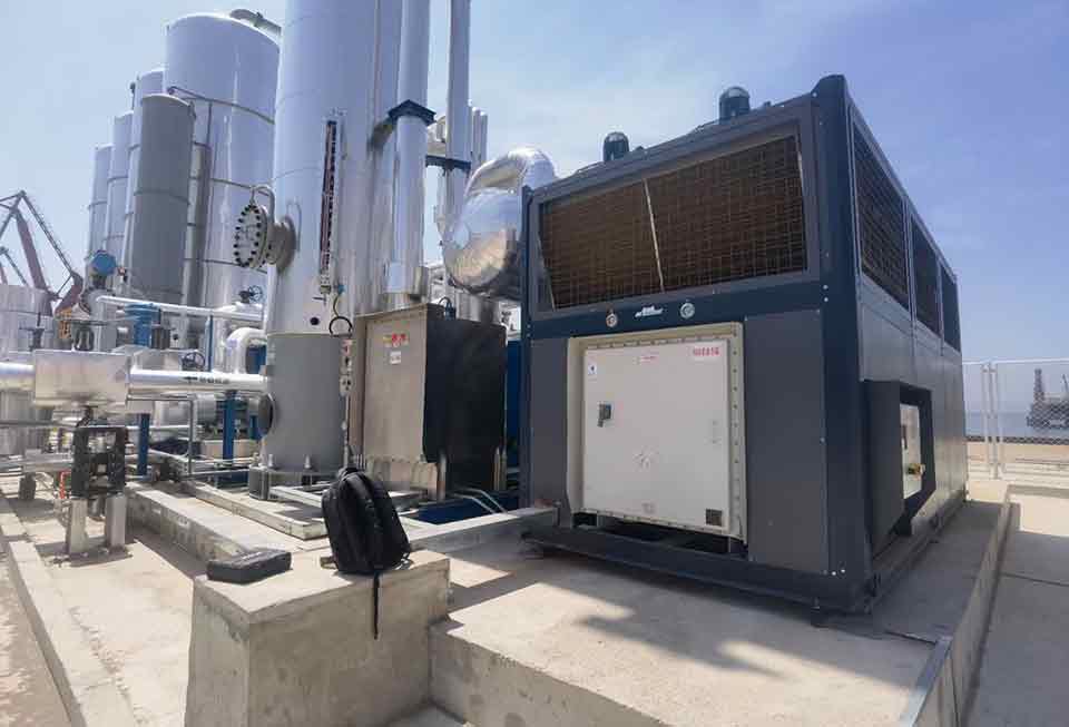 石油行業(yè)復疊式制冷機組（-40℃～-80℃）
